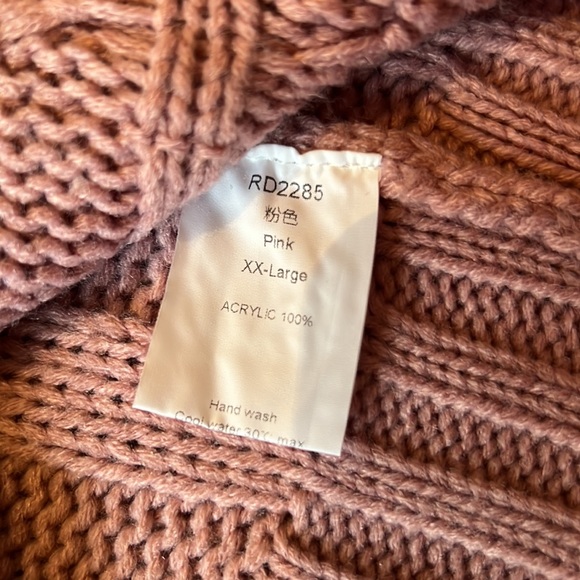 2XL Very warm Pink Cardigan Sweater - Picture 5 of 5